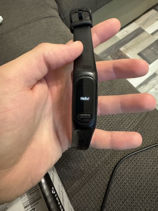 Vivosmart 5, WW, Black, S/M Refurbished
