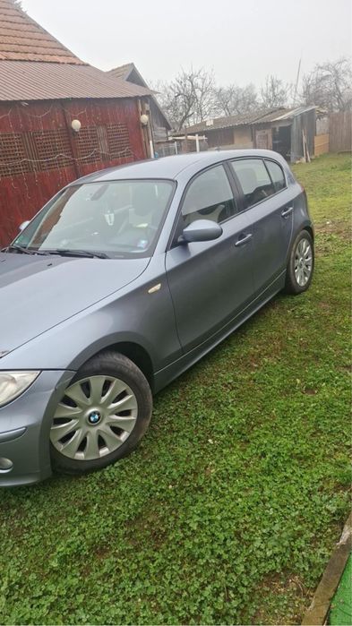 Vând BMW 120 d stare impecabila