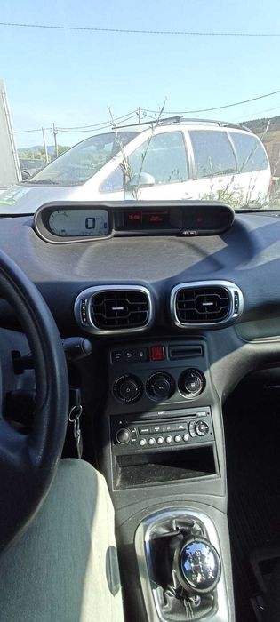 Citroen C3 Picasso avariat