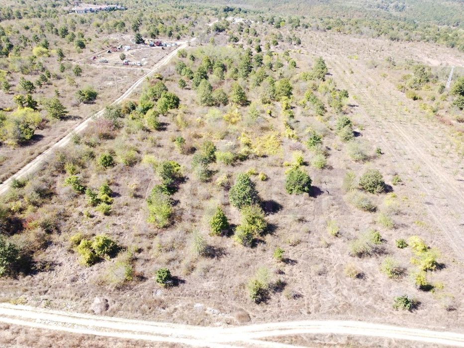 Продава се Парцел в с. Приселци, Област Варна - 11399 кв.м за 7 €/кв.м - Снимка #2