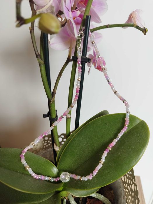 Нежни колиета за стилни дами