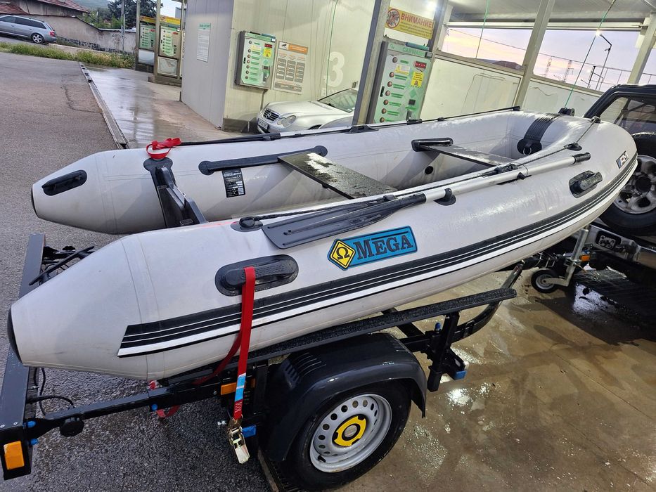 Надуваема лодка с твърдо дъно - Omega