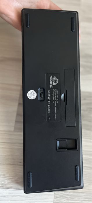 Tastatură mecanică wireless Ziyoulang K68 – 60%, pe baterii, hot-swap