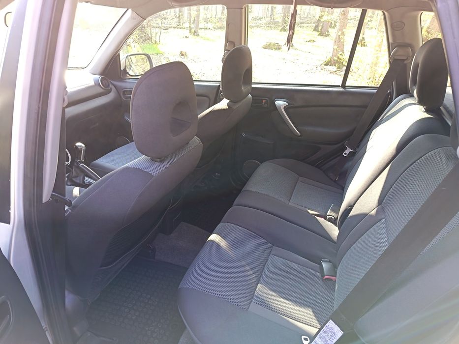 Toyota RAV4 2.0 diesel 116 cp