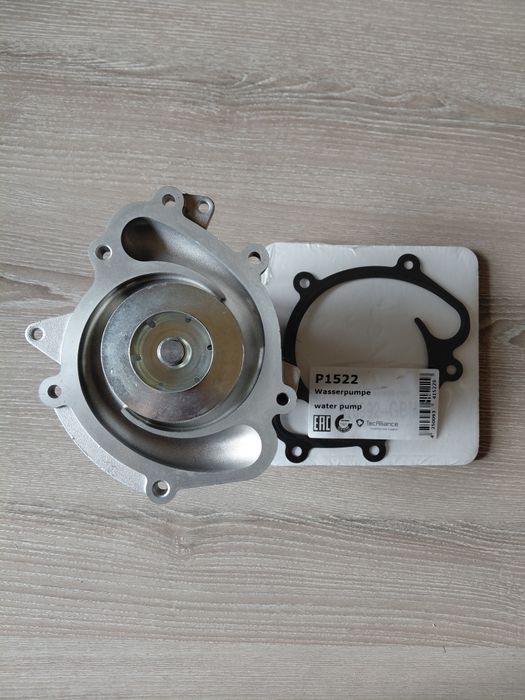 Водна помпа HEPU P 1522 MERCEDES