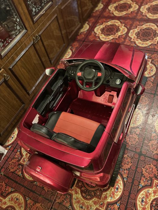 Продается электромобил