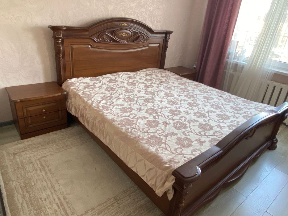 Спальный гарнитур