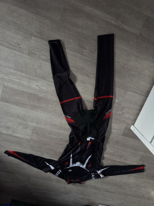 Вело костюм и ласты