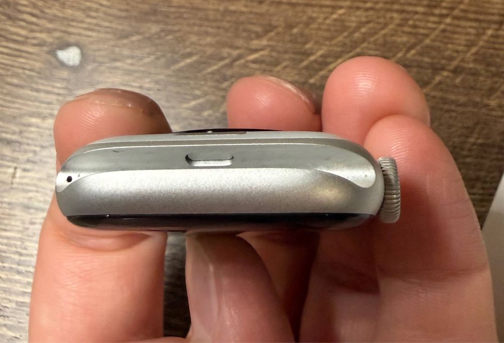 Apple Watch SE 2 поколения 44mm
