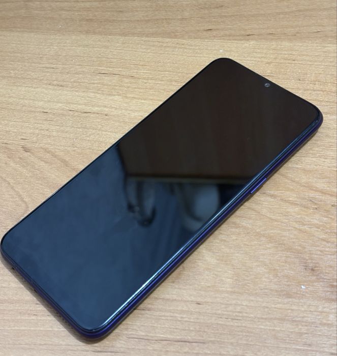 Realme 5 Pro 8/64 ГБ синий