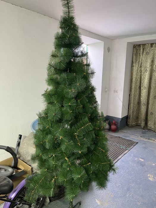 Елка новогодняя.