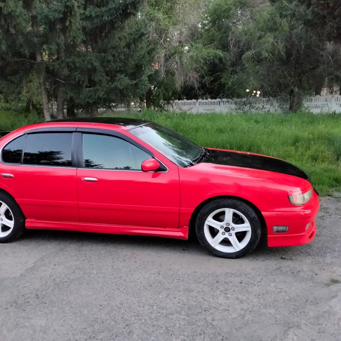 Продам машину срочно