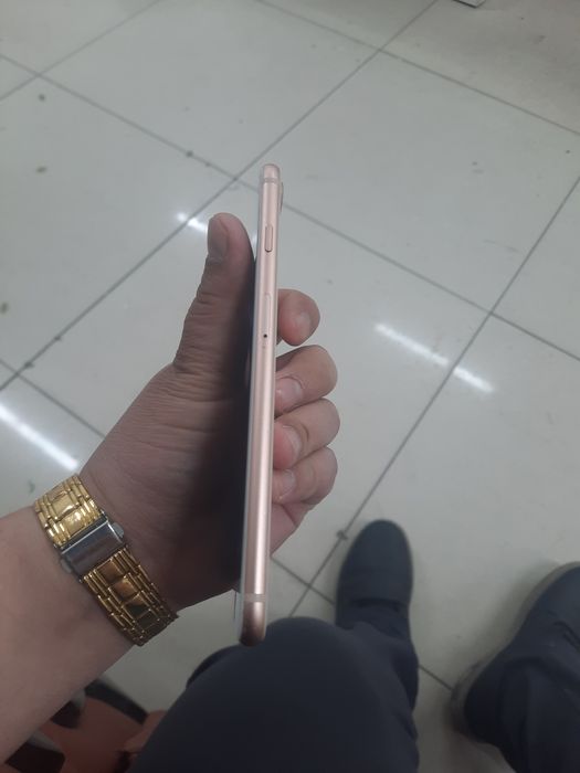 Айфон 8плюс  64гб