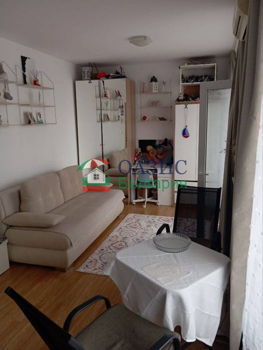 # 33268700 студио в Слънчев ден 6. Общо: 39кв м, 4ет,