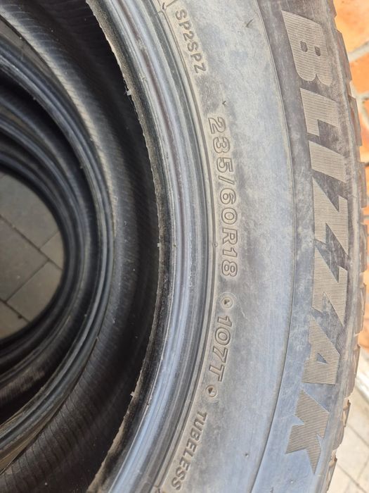 Продам зимнюю резину