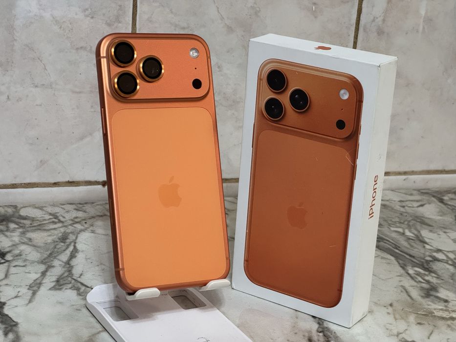 iPhone 17 Pro Max 512GB Cosmic Orange • Батерия 100% •  Брой Цикли 32 Международна гаранция