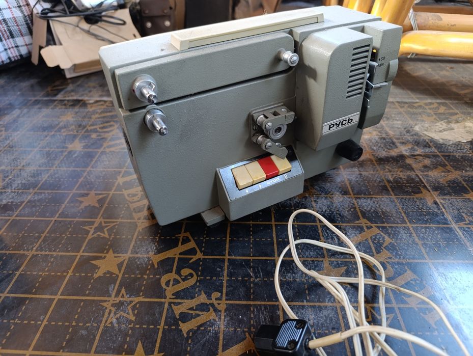 Продам ретро фотоаппарат, кинокамеру