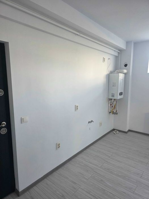 Apartament nou 2 camere demisol, nelocuit, loc de parcare inclus