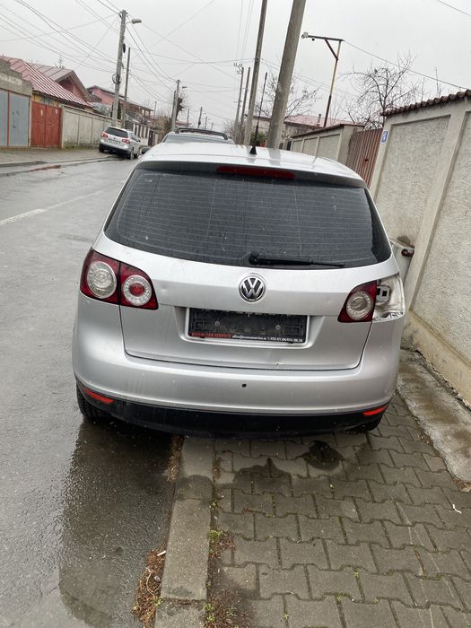 Dezmembrez vw golf 5 plus 1.6 blf 1.9 bkc bxe 2.0 bkd