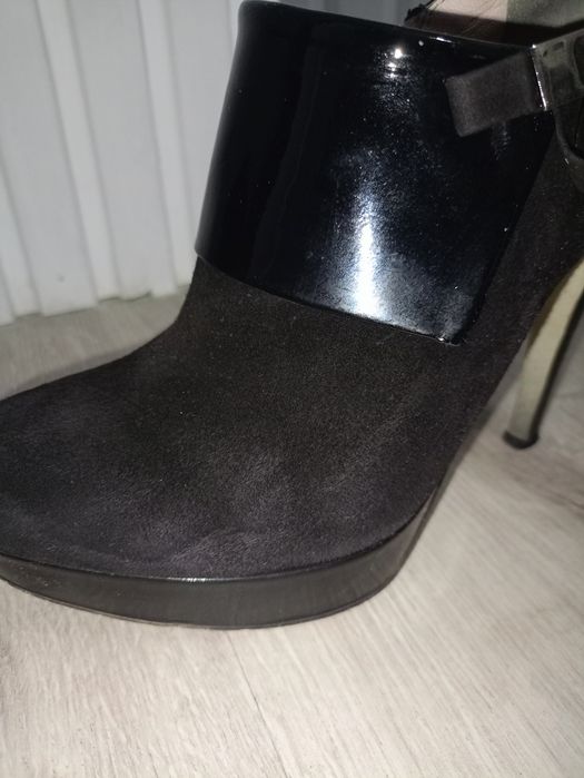 Продам Ботильоны
