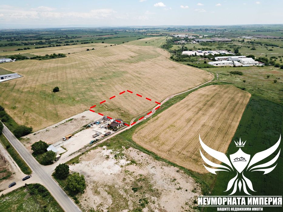 Под наем земя, парцел, паркинг 4320кв.м. в Асеновград, втора линия