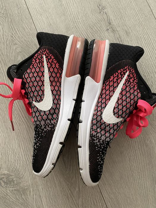 Adidasi Nike air max sequent 2  marime 36