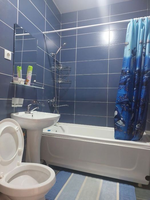 Сдаётся 1-комнатная квартира на долгий срок в ЖК Assalom Mahtumkuli.