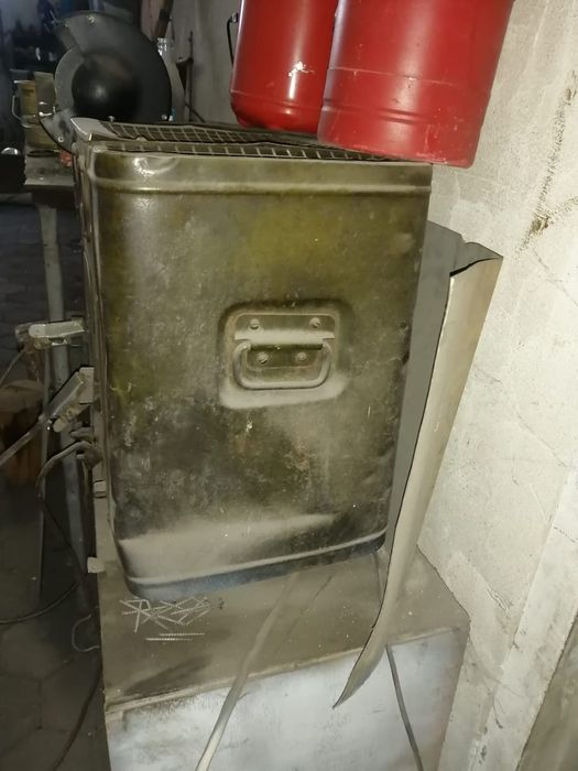 Продам зарядное  для аккумуляторов