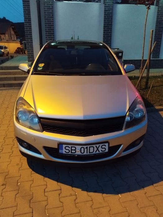 Opel Astra H GTC