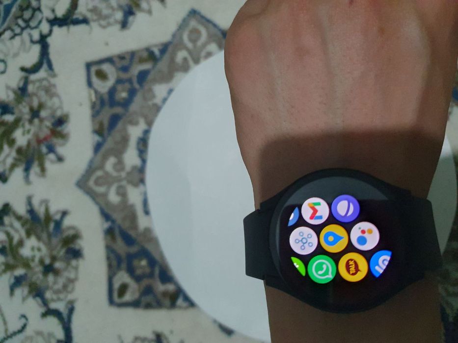 Watch  5. 1 yil garantiya