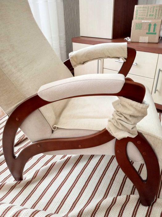 Продам кресло б/у в отличном состоянии