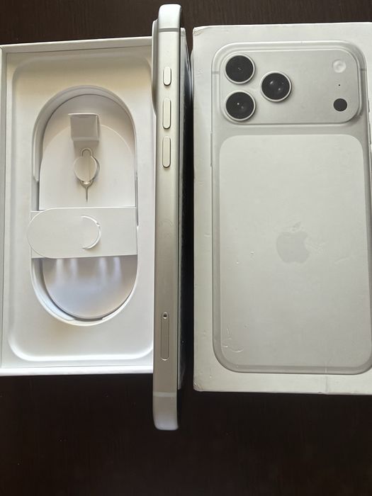 Vand Iphone 17 Pro MAX ,512gb GARANTIE