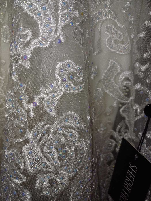 Rochie mireasa Sherri Hill ivoire