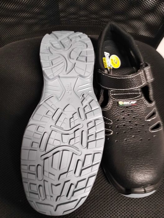 Vând sandale protecție