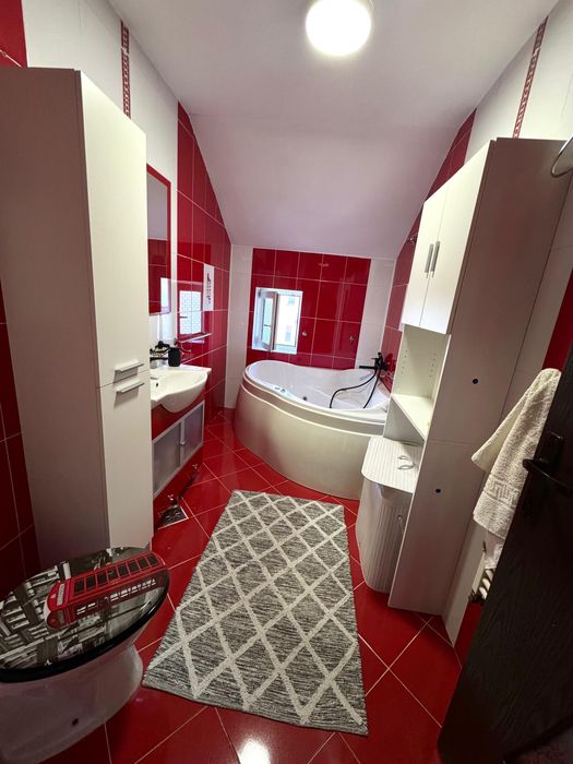 Se vinde ap 2 cam, Floresti, zona Florilor 296