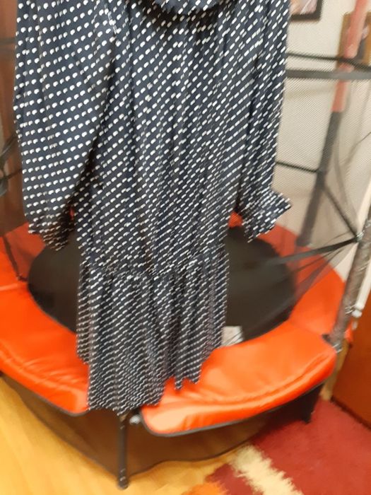 Женские  стильные платья б/у и новые