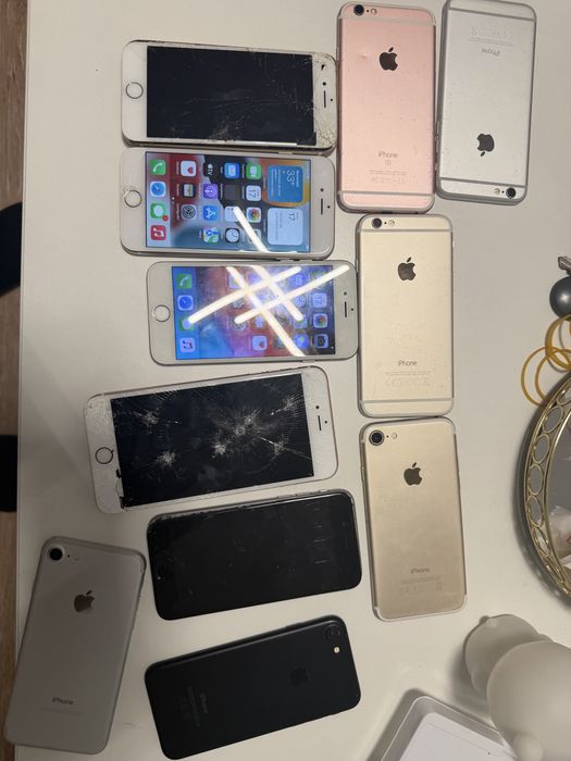 Iphone 4/ 5/ 6 / 6S / 6S plus / 7 / 8 piese
