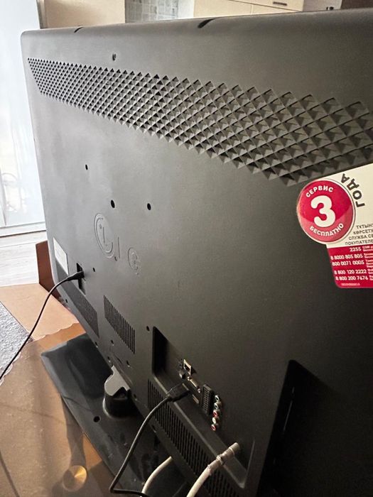 Продам телевизор LG 120д (не смарт)