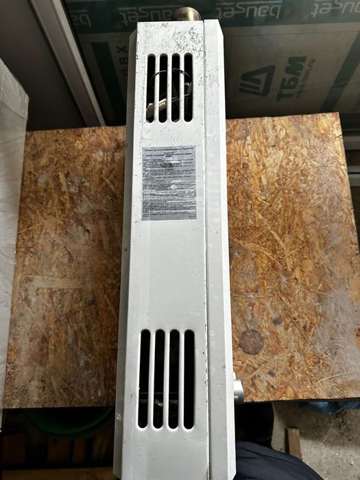 Срочно Проточный газовый водонагреватель