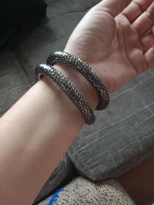 Браслет змейка со стразами