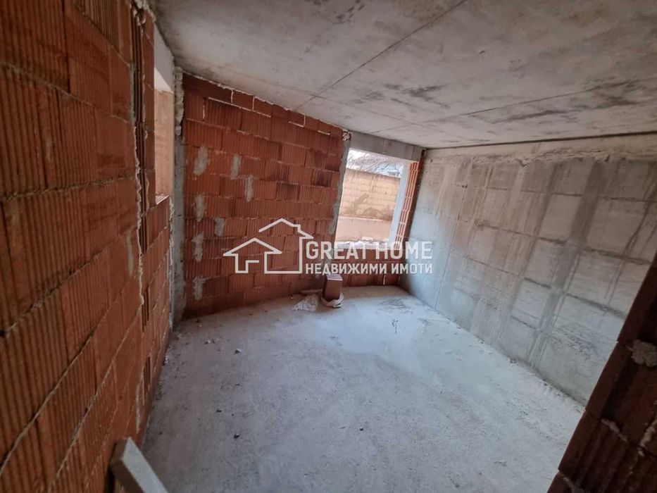 Продава се Тристаен апартамент в Търговище, Вароша - 109 кв.м за 959 €/кв.м - Снимка #4