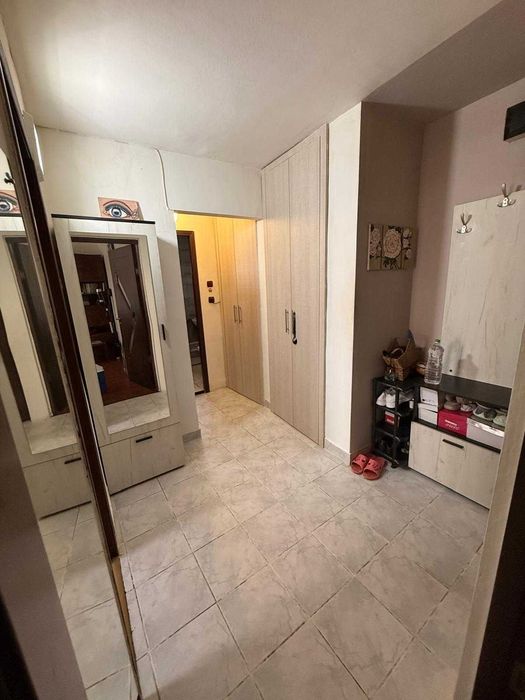 Targoviste Vest  2 decomandate 63000 euro