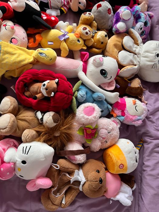 Лот от плюшени играчки