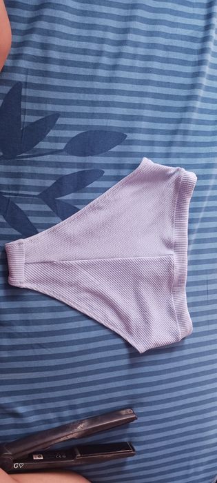 Нови бански костюми