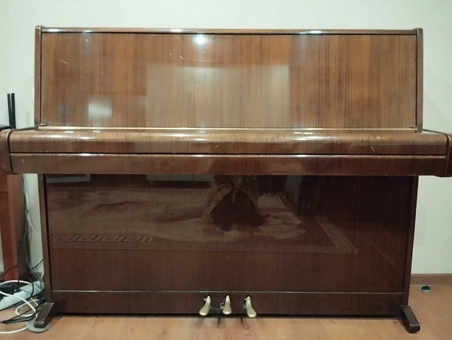 Продам Фортепиано Weinbach