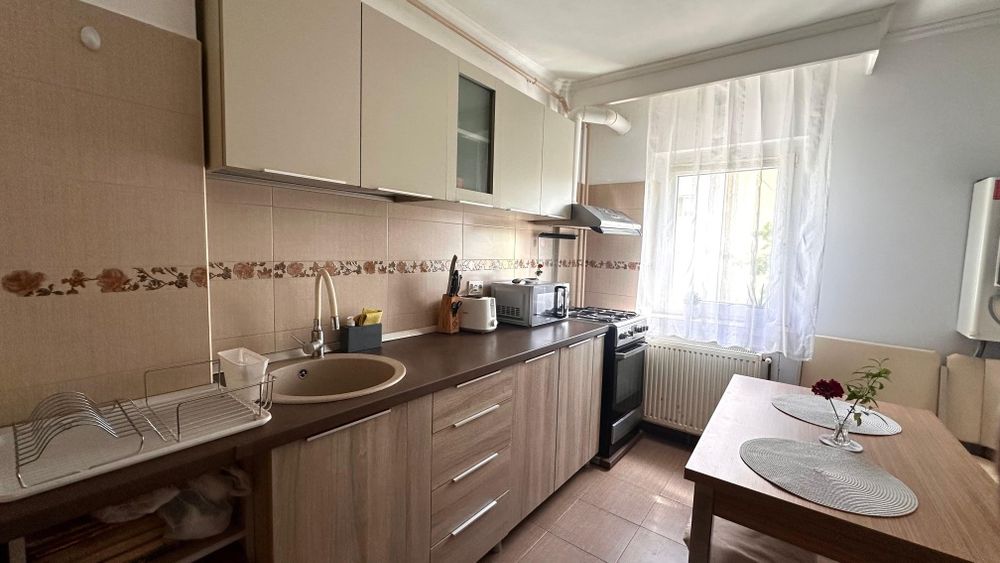 Apartament 2 Camere Decomandat | Etaj 1 | Zona Petrom – Spital