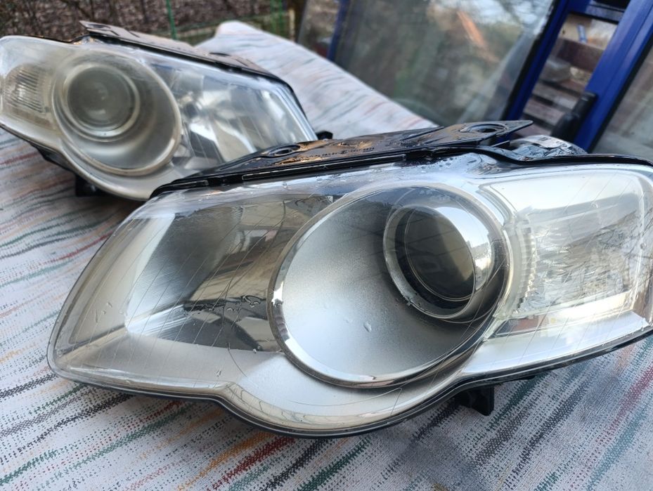 Фарове за Passat B6