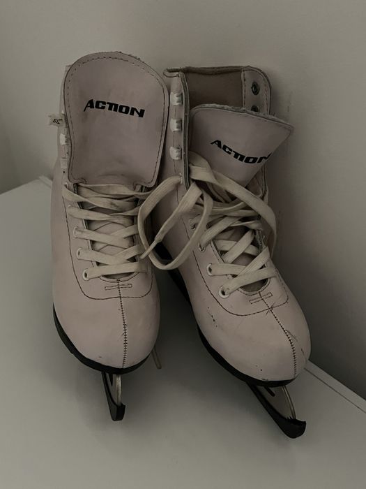 Фигурные коньки б/у