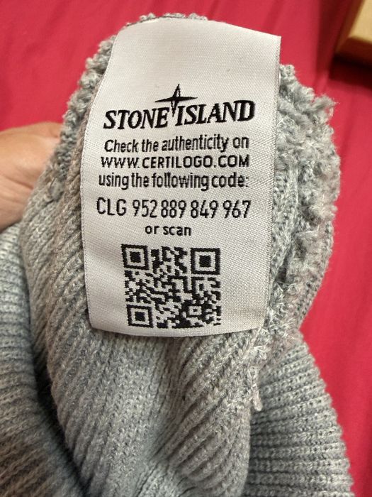 Caciula Stone Island