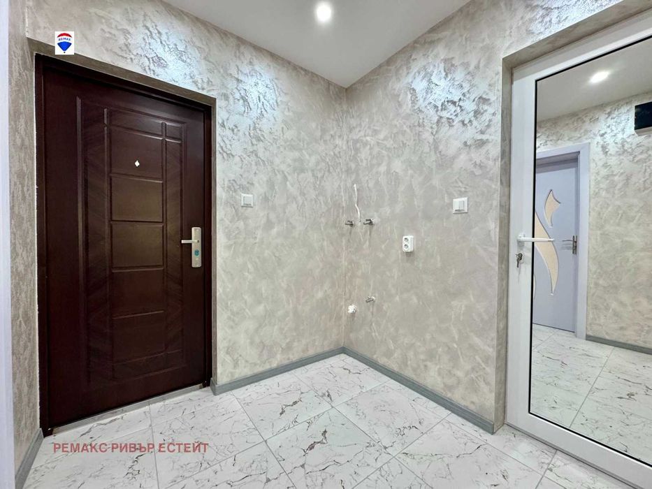 Продава се Едностаен апартамент в Русе, Дружба 1 - 38 кв.м за 1498 €/кв.м - Снимка #6